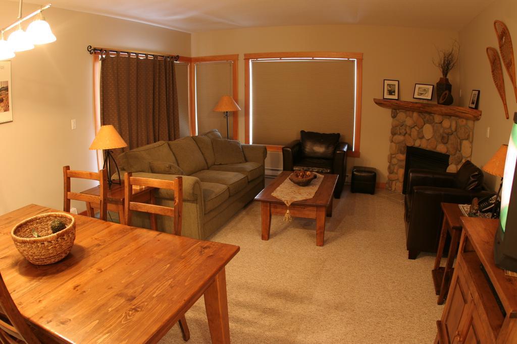 Canmore Crossing Habitación foto